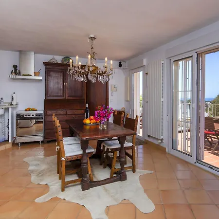 فيلة La Perdiu By Interhome *